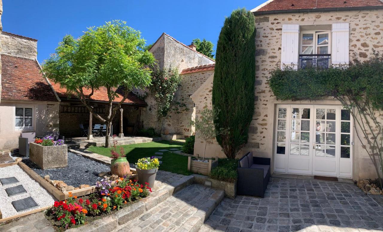 La Maison D'Emilie - Chambres D'Hotes Chaumes-en-Brie Exterior photo